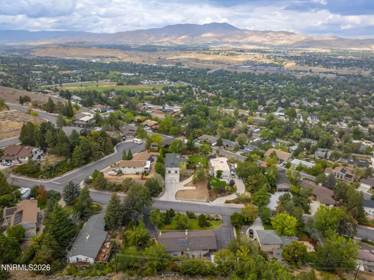 2070 Driscoll, Reno, Nevada 89509, 3 Bedrooms Bedrooms, ,3 BathroomsBathrooms,Residential,Residential,Driscoll,260004180