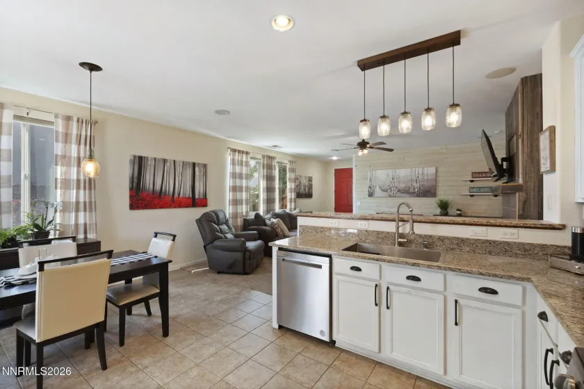 9185 Raytheon, Reno, Nevada 89506, 3 Bedrooms Bedrooms, ,2 BathroomsBathrooms,Residential,Residential,Raytheon,260004179