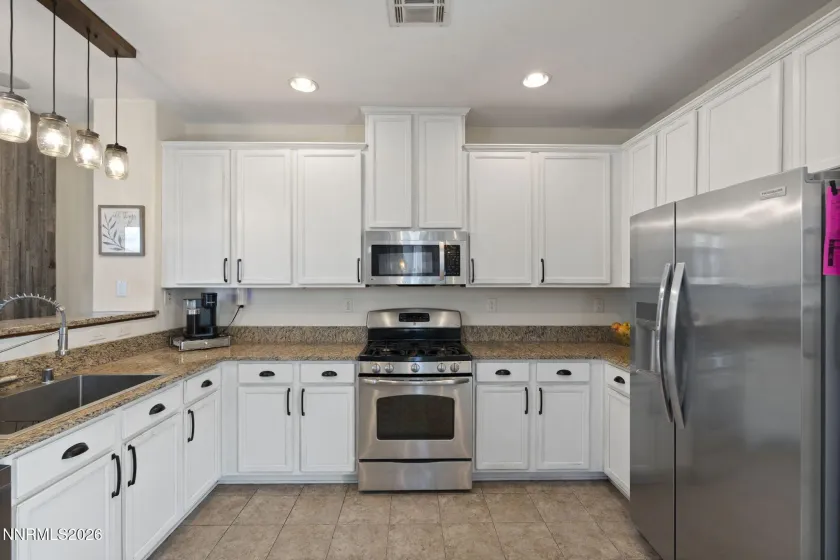 9185 Raytheon, Reno, Nevada 89506, 3 Bedrooms Bedrooms, ,2 BathroomsBathrooms,Residential,Residential,Raytheon,260004179