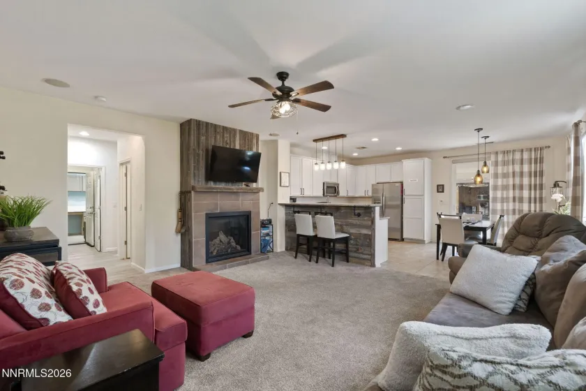 9185 Raytheon, Reno, Nevada 89506, 3 Bedrooms Bedrooms, ,2 BathroomsBathrooms,Residential,Residential,Raytheon,260004179