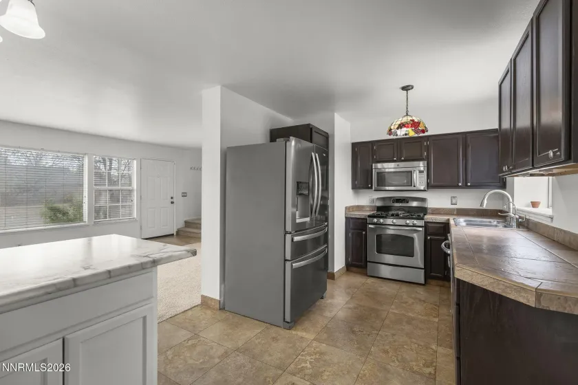 240 Karnak, Sparks, Nevada 89441, 4 Bedrooms Bedrooms, ,2 BathroomsBathrooms,Residential,Residential,Karnak,260004183