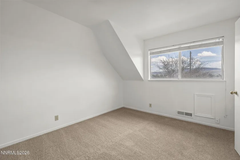 240 Karnak, Sparks, Nevada 89441, 4 Bedrooms Bedrooms, ,2 BathroomsBathrooms,Residential,Residential,Karnak,260004183