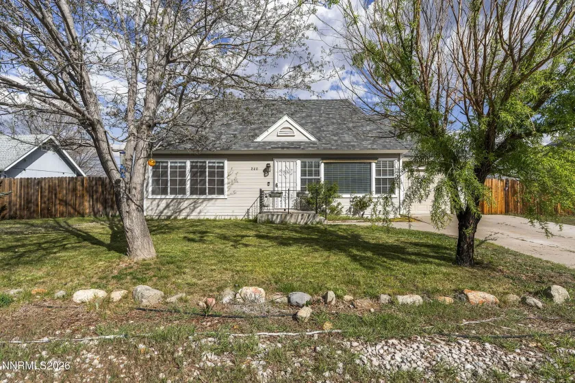 240 Karnak, Sparks, Nevada 89441, 4 Bedrooms Bedrooms, ,2 BathroomsBathrooms,Residential,Residential,Karnak,260004183