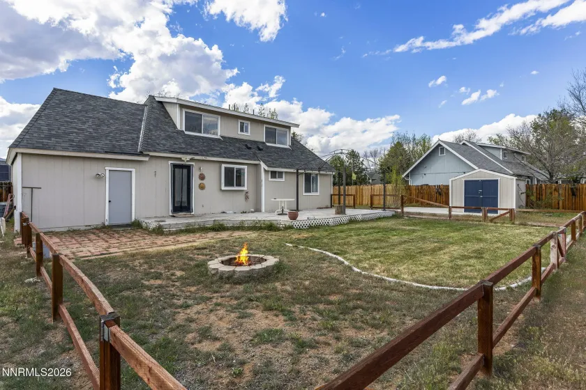 240 Karnak, Sparks, Nevada 89441, 4 Bedrooms Bedrooms, ,2 BathroomsBathrooms,Residential,Residential,Karnak,260004183