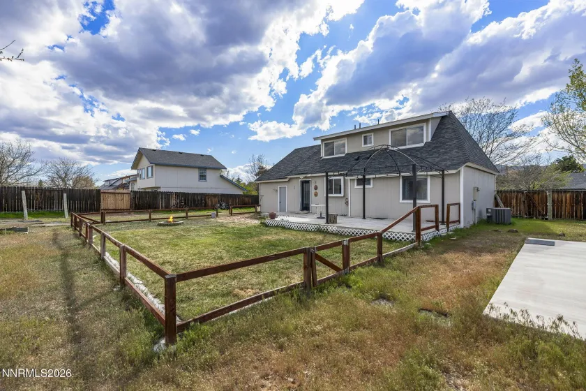 240 Karnak, Sparks, Nevada 89441, 4 Bedrooms Bedrooms, ,2 BathroomsBathrooms,Residential,Residential,Karnak,260004183