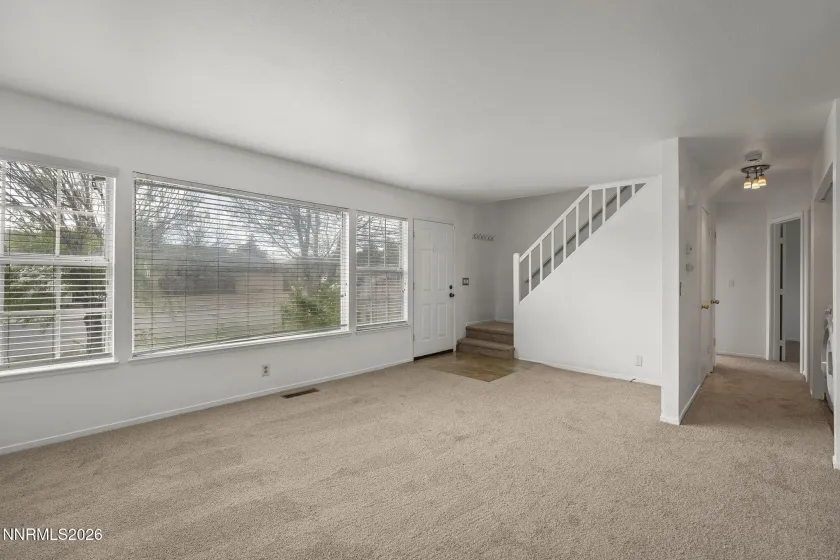 240 Karnak, Sparks, Nevada 89441, 4 Bedrooms Bedrooms, ,2 BathroomsBathrooms,Residential,Residential,Karnak,260004183