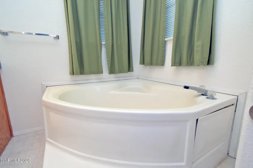 289 Aristocrat, Reno, Nevada 89506, 3 Bedrooms Bedrooms, ,2 BathroomsBathrooms,Residential,Residential,Aristocrat,260004185