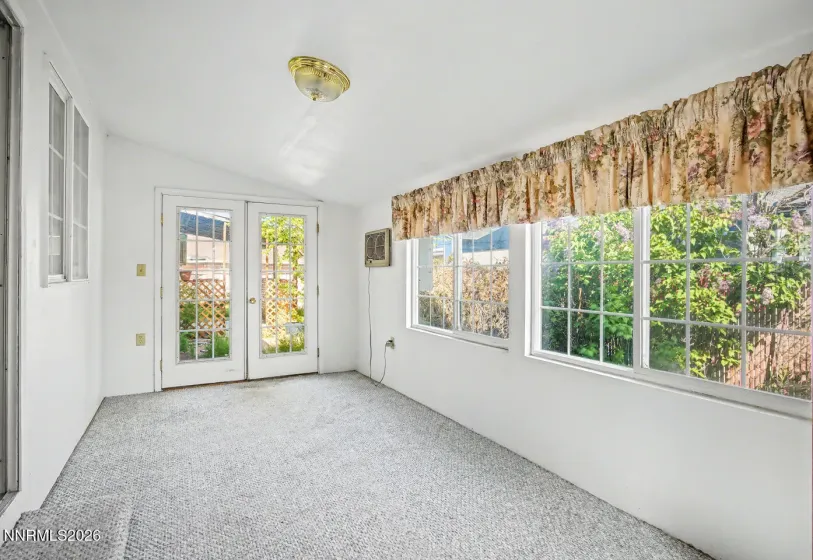 800 5th, Fallon, Nevada 89406, 4 Bedrooms Bedrooms, ,2 BathroomsBathrooms,Residential,Residential,5th,260004184