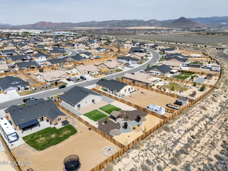 712 Hallow Pointe, Sparks, Nevada 89441, 4 Bedrooms Bedrooms, ,3 BathroomsBathrooms,Residential,Residential,Hallow Pointe,260004188