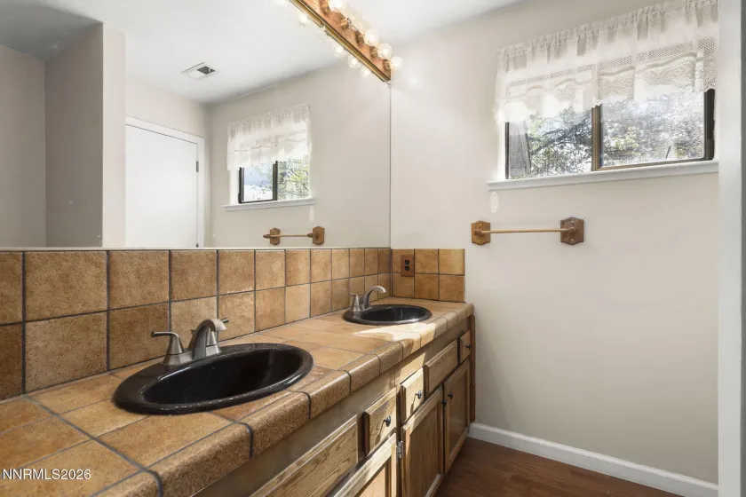 505 Rhodes, Reno, Nevada 89521, 3 Bedrooms Bedrooms, ,2 BathroomsBathrooms,Residential,Residential,Rhodes,260004186