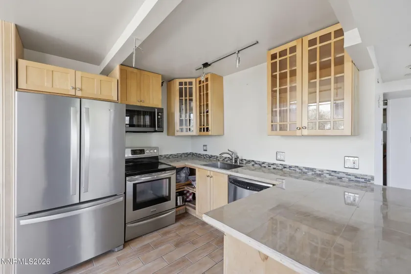 280 Island, Reno, Nevada 89501, 2 Bedrooms Bedrooms, ,2 BathroomsBathrooms,Residential,Residential,Island,260004189