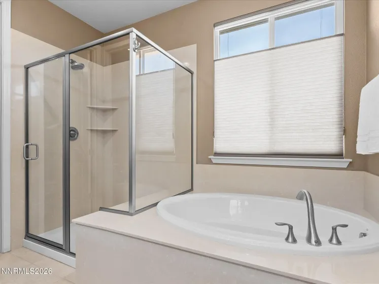 1080 University Park, Reno, Nevada 89512, 6 Bedrooms Bedrooms, ,4 BathroomsBathrooms,Residential,Residential,University Park,260004190