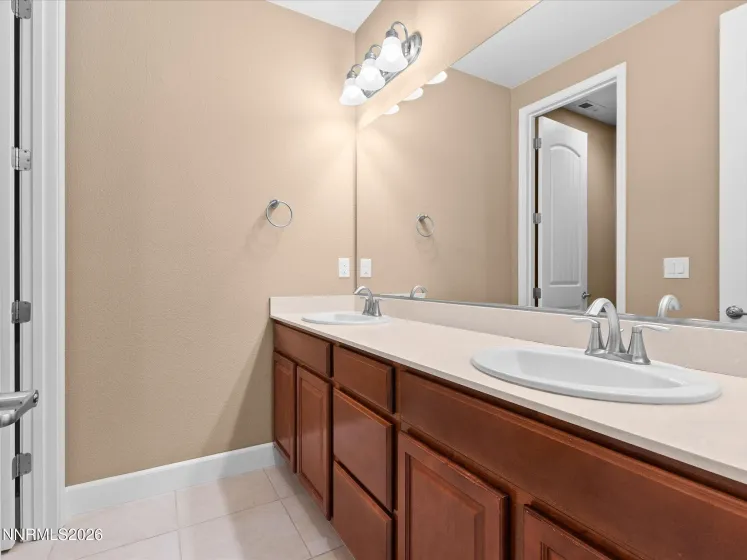 1080 University Park, Reno, Nevada 89512, 6 Bedrooms Bedrooms, ,4 BathroomsBathrooms,Residential,Residential,University Park,260004190