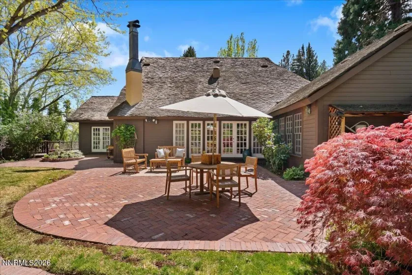 1985 Skyline, Reno, Nevada 89509, 4 Bedrooms Bedrooms, ,6 BathroomsBathrooms,Residential,Residential,Skyline,260004195