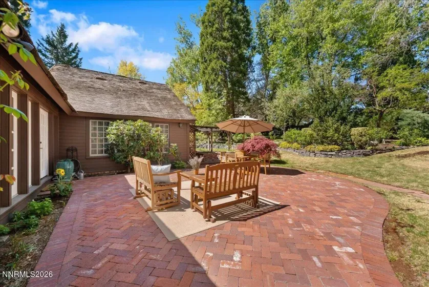 1985 Skyline, Reno, Nevada 89509, 4 Bedrooms Bedrooms, ,6 BathroomsBathrooms,Residential,Residential,Skyline,260004195