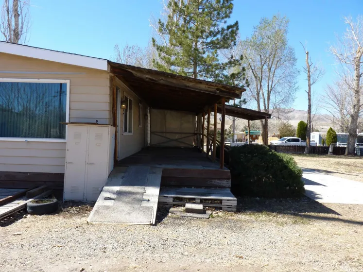 6 Palomino, Yerington, Nevada 89447, 3 Bedrooms Bedrooms, ,2 BathroomsBathrooms,Residential,Residential,Palomino,250003785