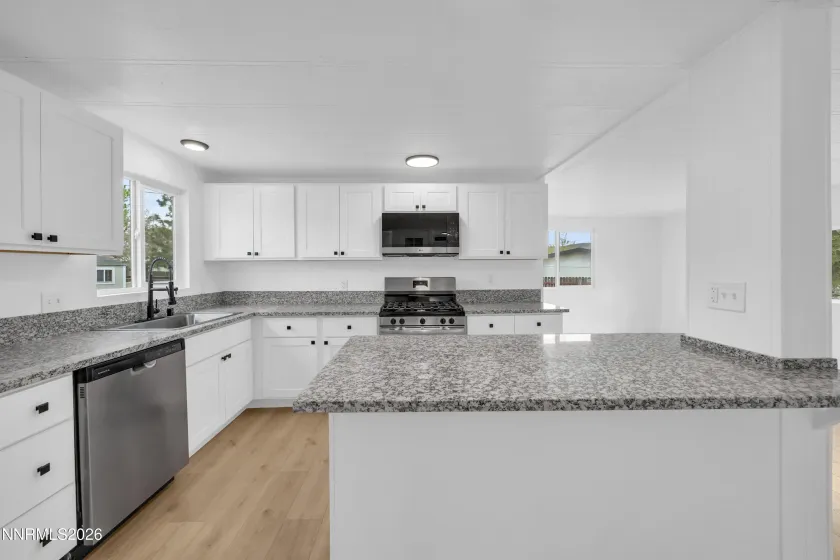 17890 Fantail, Reno, Nevada 89508, 3 Bedrooms Bedrooms, ,2 BathroomsBathrooms,Residential,Residential,Fantail,260004199