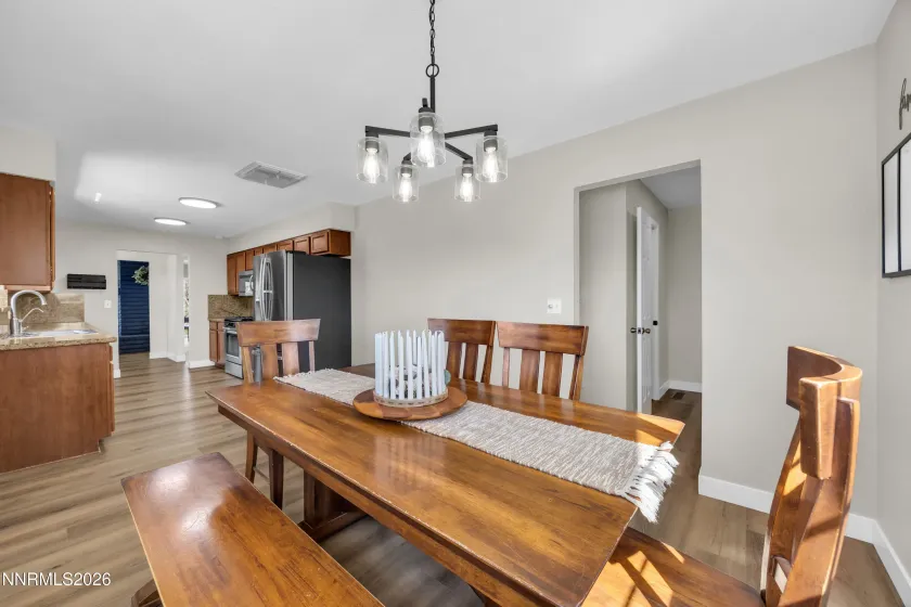 10755 Silver Knolls, Reno, Nevada 89508, 4 Bedrooms Bedrooms, ,3 BathroomsBathrooms,Residential,Residential,Silver Knolls,260004200