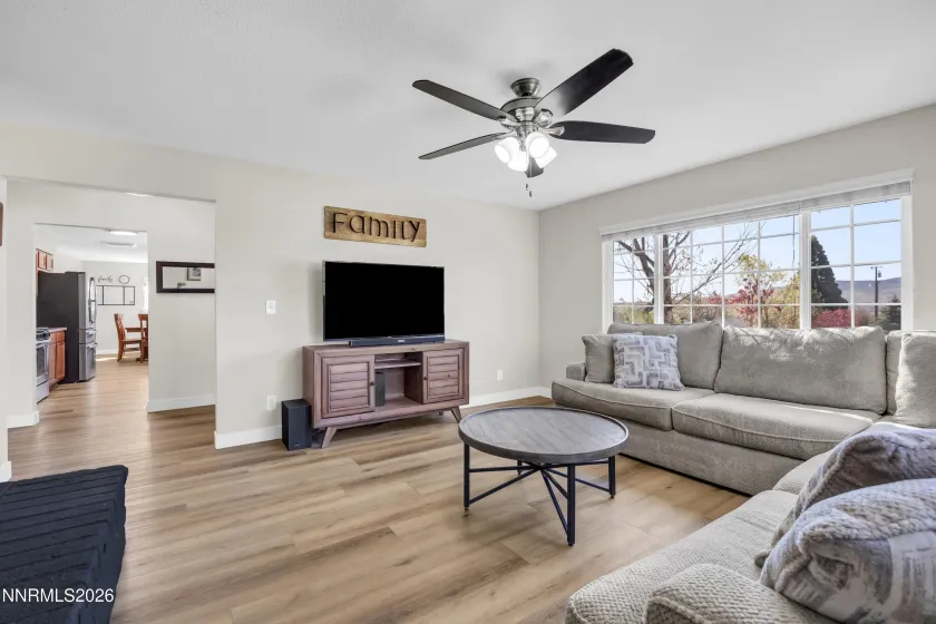 10755 Silver Knolls, Reno, Nevada 89508, 4 Bedrooms Bedrooms, ,3 BathroomsBathrooms,Residential,Residential,Silver Knolls,260004200