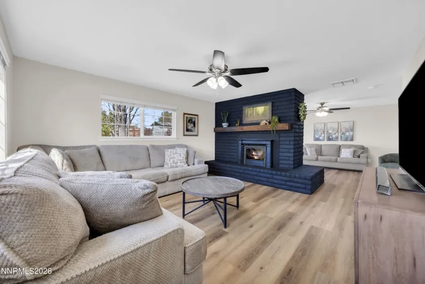 10755 Silver Knolls, Reno, Nevada 89508, 4 Bedrooms Bedrooms, ,3 BathroomsBathrooms,Residential,Residential,Silver Knolls,260004200