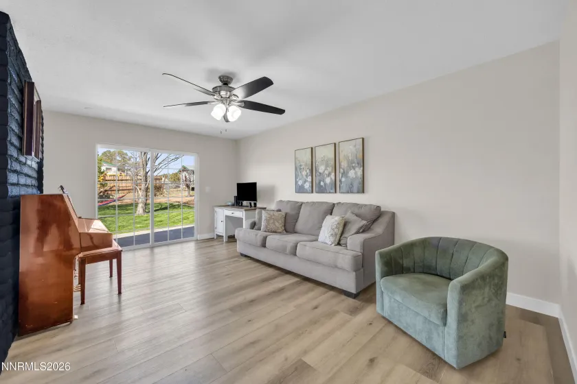 10755 Silver Knolls, Reno, Nevada 89508, 4 Bedrooms Bedrooms, ,3 BathroomsBathrooms,Residential,Residential,Silver Knolls,260004200