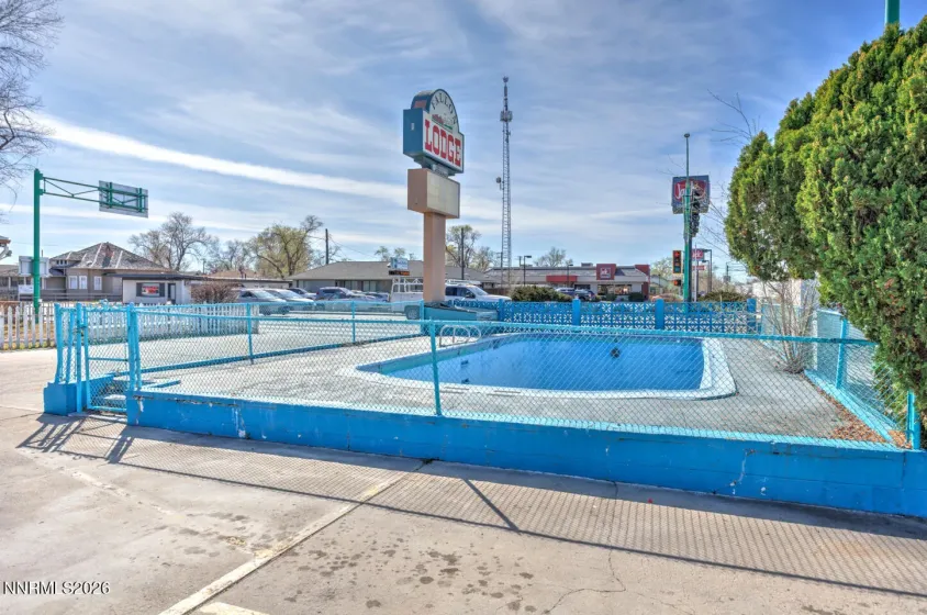 390 Williams, Fallon, Nevada 89406, ,Commercial Sale,Residential,Williams,260004205