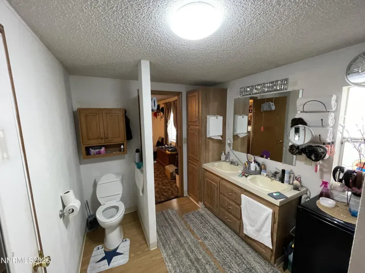 795 16th, Lovelock, Nevada 89419, 4 Bedrooms Bedrooms, ,2 BathroomsBathrooms,Residential,Residential,16th,260004202