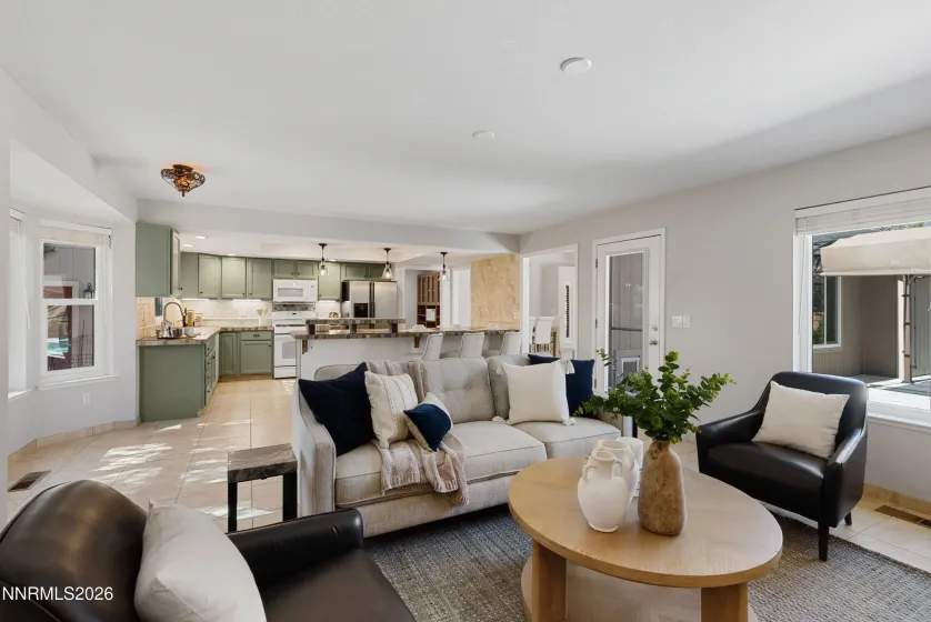 230 Sunlit, Spanish Springs, Nevada 89441, 3 Bedrooms Bedrooms, ,3 BathroomsBathrooms,Residential,Residential,Sunlit,260004201