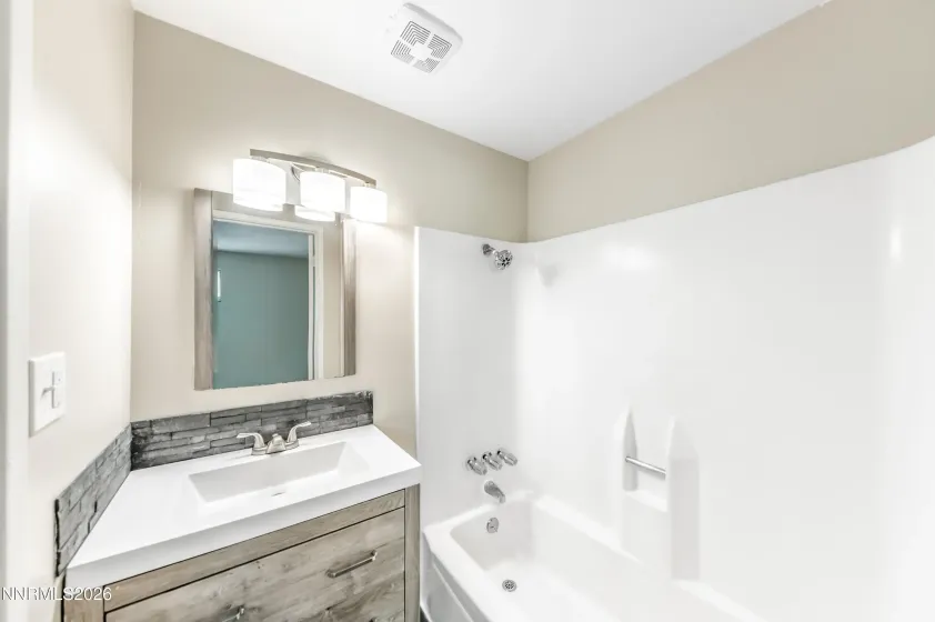 1150 Brooktree, Sparks, Nevada 89434, 3 Bedrooms Bedrooms, ,2 BathroomsBathrooms,Residential,Residential,Brooktree,260004207