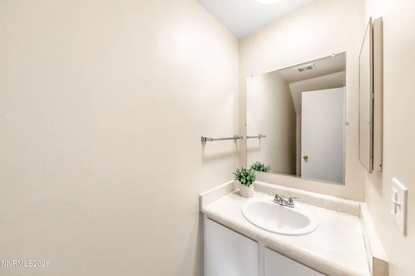 1150 Brooktree, Sparks, Nevada 89434, 3 Bedrooms Bedrooms, ,2 BathroomsBathrooms,Residential,Residential,Brooktree,260004207