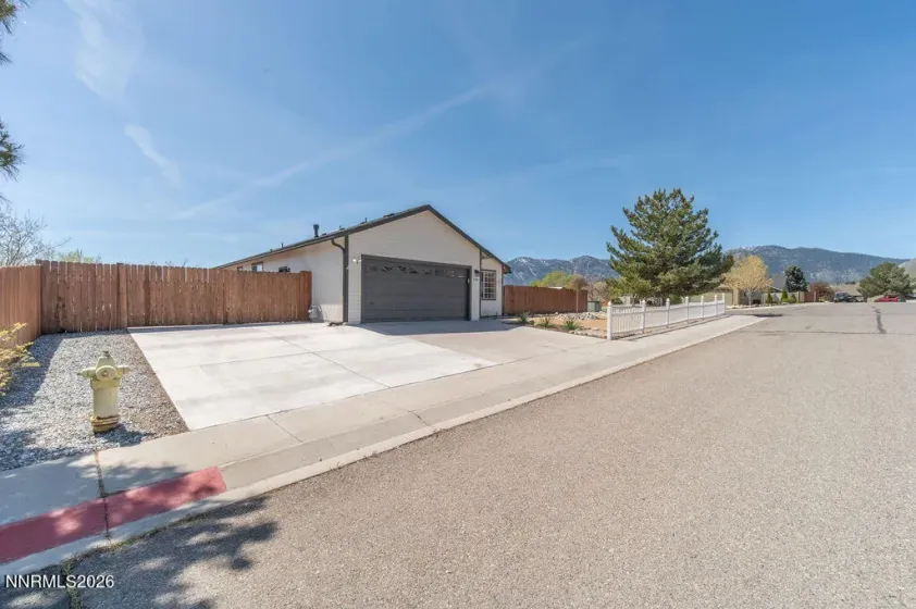 3589 Haystack, Carson City, Nevada 89705, 3 Bedrooms Bedrooms, ,2 BathroomsBathrooms,Residential,Residential,Haystack,260004209