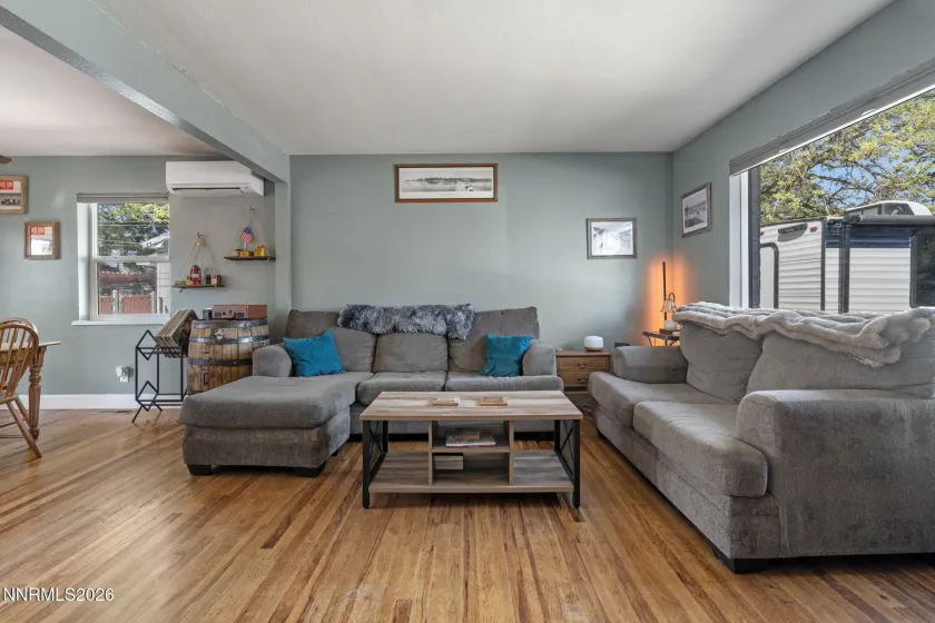 417 H, Sparks, Nevada 89431, 3 Bedrooms Bedrooms, ,2 BathroomsBathrooms,Residential,Residential,H,260004210