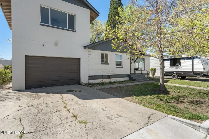 417 H, Sparks, Nevada 89431, 3 Bedrooms Bedrooms, ,2 BathroomsBathrooms,Residential,Residential,H,260004210