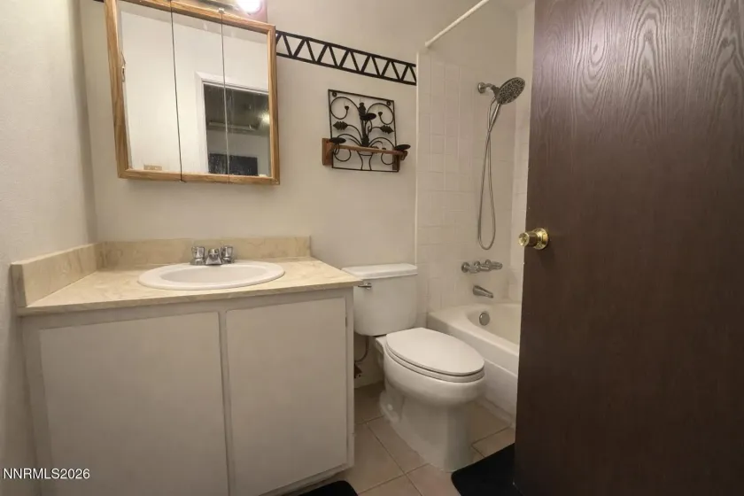 682 Pine Meadows, Sparks, Nevada 89431, 2 Bedrooms Bedrooms, ,1 BathroomBathrooms,Residential,Residential,Pine Meadows,260004211