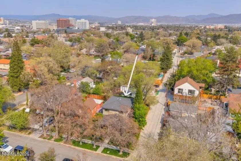 720 Nixon, Reno, Nevada 89509, 3 Bedrooms Bedrooms, ,2 BathroomsBathrooms,Residential,Residential,Nixon,260004217