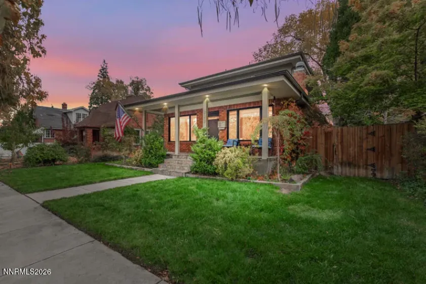 720 Nixon, Reno, Nevada 89509, 3 Bedrooms Bedrooms, ,2 BathroomsBathrooms,Residential,Residential,Nixon,260004217