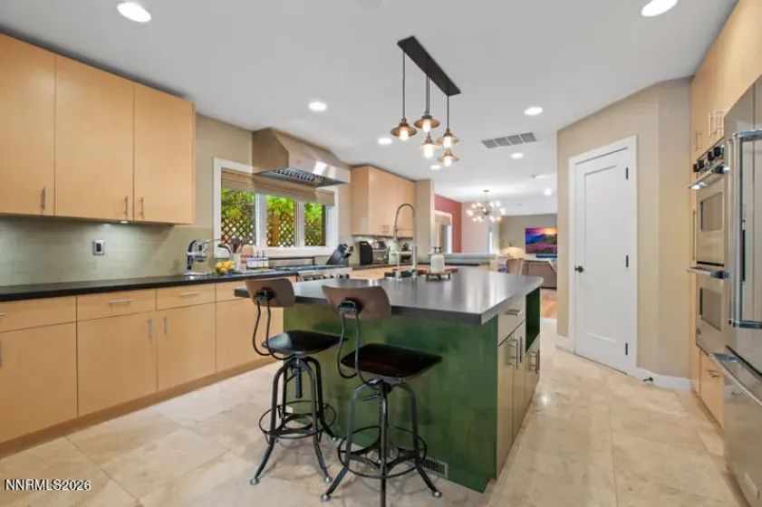 720 Nixon, Reno, Nevada 89509, 3 Bedrooms Bedrooms, ,2 BathroomsBathrooms,Residential,Residential,Nixon,260004217