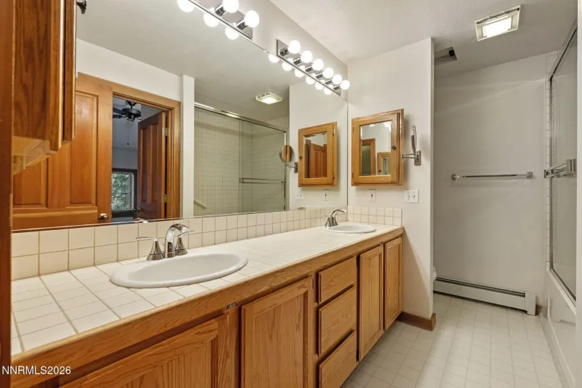 929 Northwood, Incline Village, Nevada 89451, 2 Bedrooms Bedrooms, ,2 BathroomsBathrooms,Residential,Residential,Northwood,260004219