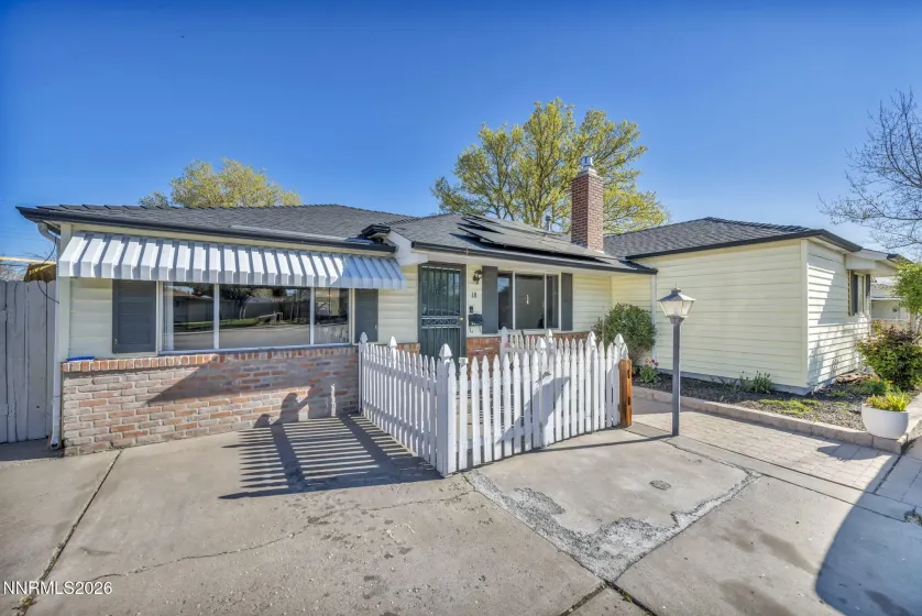 18 Prater, Sparks, Nevada 89431, 3 Bedrooms Bedrooms, ,2 BathroomsBathrooms,Residential,Residential,Prater,260004220