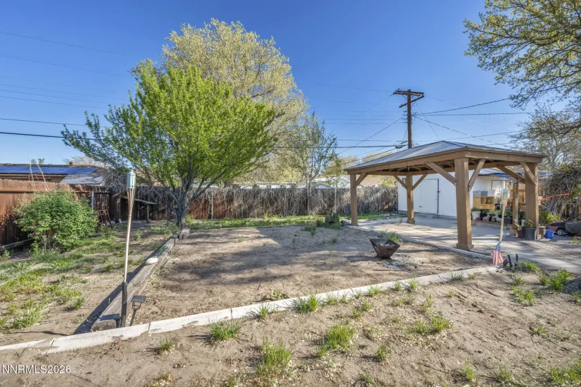 18 Prater, Sparks, Nevada 89431, 3 Bedrooms Bedrooms, ,2 BathroomsBathrooms,Residential,Residential,Prater,260004220