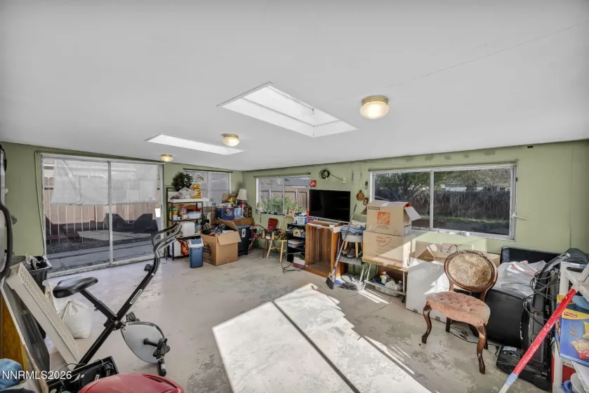 18 Prater, Sparks, Nevada 89431, 3 Bedrooms Bedrooms, ,2 BathroomsBathrooms,Residential,Residential,Prater,260004220