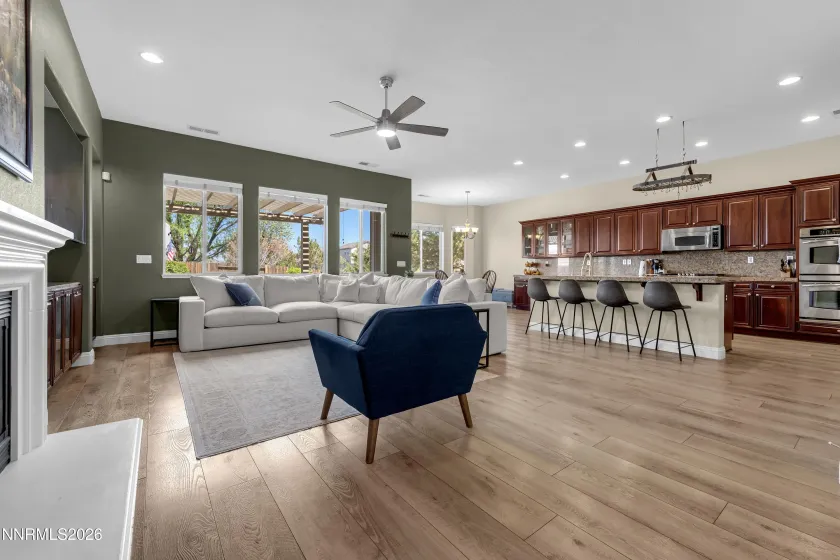 1795 Gold Belt, Reno, Nevada 89521, 4 Bedrooms Bedrooms, ,3 BathroomsBathrooms,Residential,Residential,Gold Belt,260004221