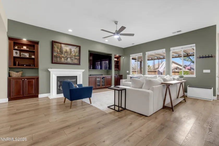 1795 Gold Belt, Reno, Nevada 89521, 4 Bedrooms Bedrooms, ,3 BathroomsBathrooms,Residential,Residential,Gold Belt,260004221