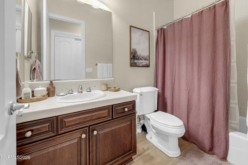 1795 Gold Belt, Reno, Nevada 89521, 4 Bedrooms Bedrooms, ,3 BathroomsBathrooms,Residential,Residential,Gold Belt,260004221