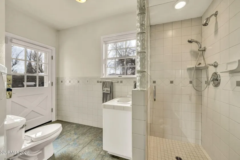 2501 Holcomb Ranch, Reno, Nevada 89511, 6 Bedrooms Bedrooms, ,7 BathroomsBathrooms,Residential,Residential,Holcomb Ranch,260004222