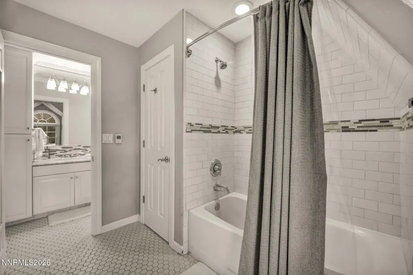 2501 Holcomb Ranch, Reno, Nevada 89511, 6 Bedrooms Bedrooms, ,7 BathroomsBathrooms,Residential,Residential,Holcomb Ranch,260004222