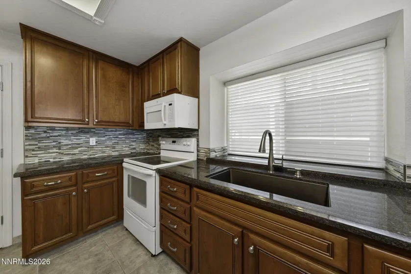 3001 Alpine Creek, Reno, Nevada 89519, 2 Bedrooms Bedrooms, ,2 BathroomsBathrooms,Residential,Residential,Alpine Creek,260004225