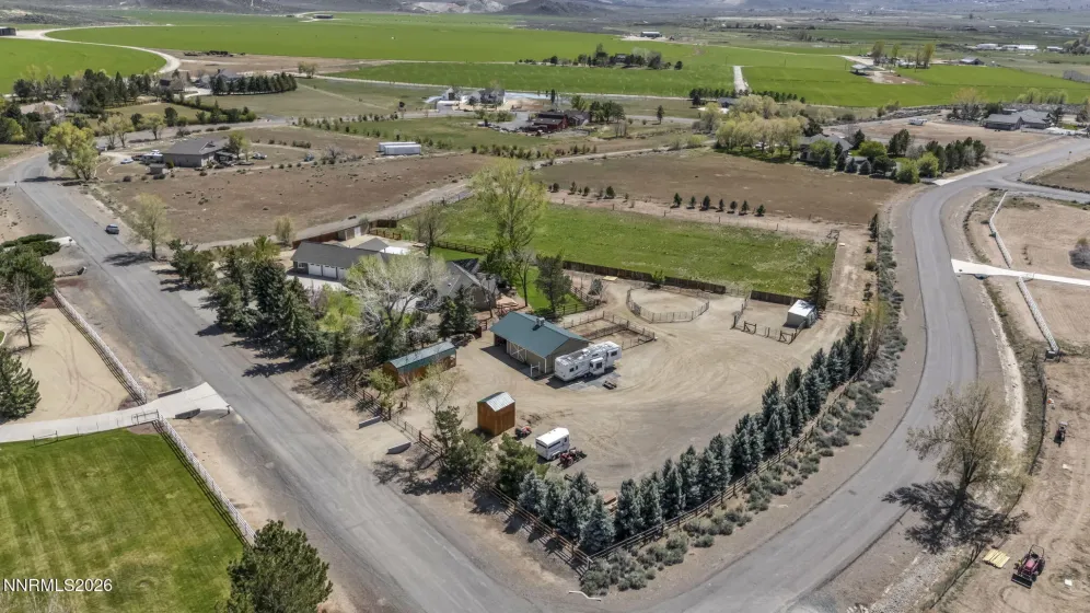 1097 Meadowlark, Gardnerville, Nevada 89460, 4 Bedrooms Bedrooms, ,3 BathroomsBathrooms,Residential,Residential,Meadowlark,260004226