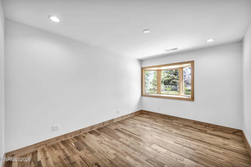 1097 Meadowlark, Gardnerville, Nevada 89460, 4 Bedrooms Bedrooms, ,3 BathroomsBathrooms,Residential,Residential,Meadowlark,260004226