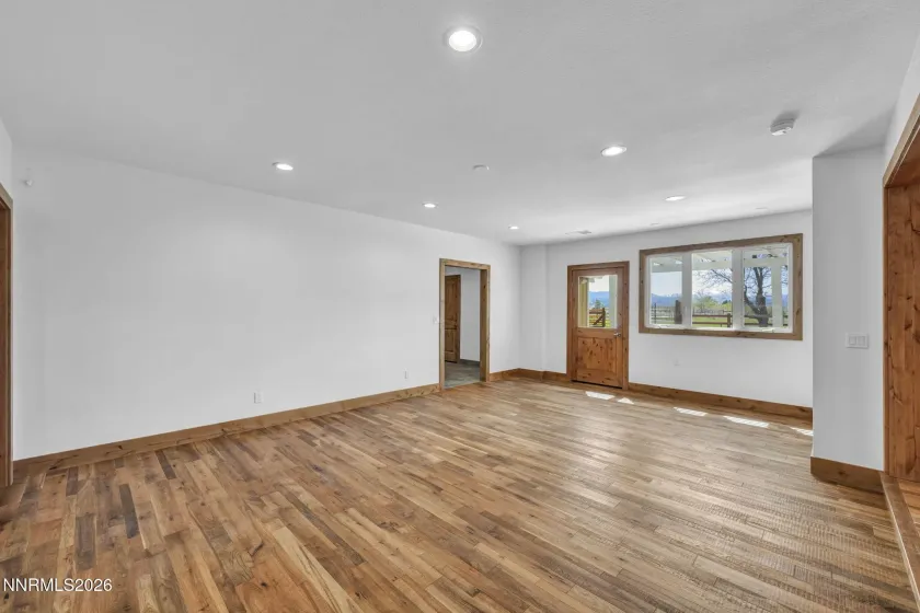 1097 Meadowlark, Gardnerville, Nevada 89460, 4 Bedrooms Bedrooms, ,3 BathroomsBathrooms,Residential,Residential,Meadowlark,260004226